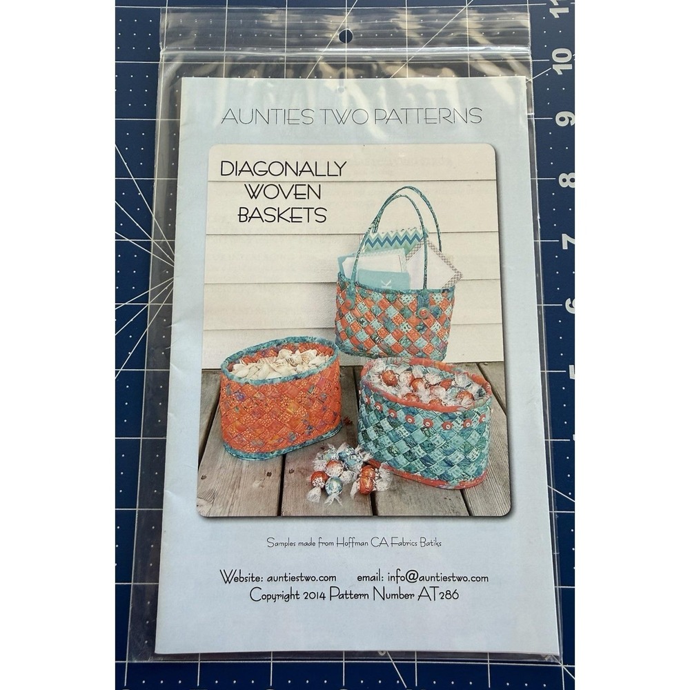 Diagonally Woven Baskets Pattern by Aunties Two